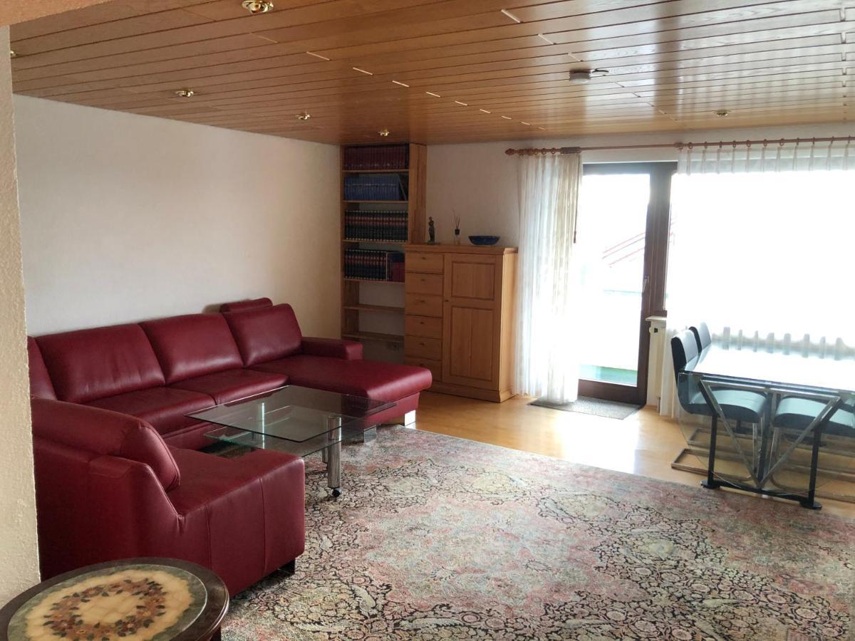 Wohnung Fuer 4 Personen, 2 Schlafzimmer, 2 Parkplaetze, Wlan Lago de Constança Exterior foto